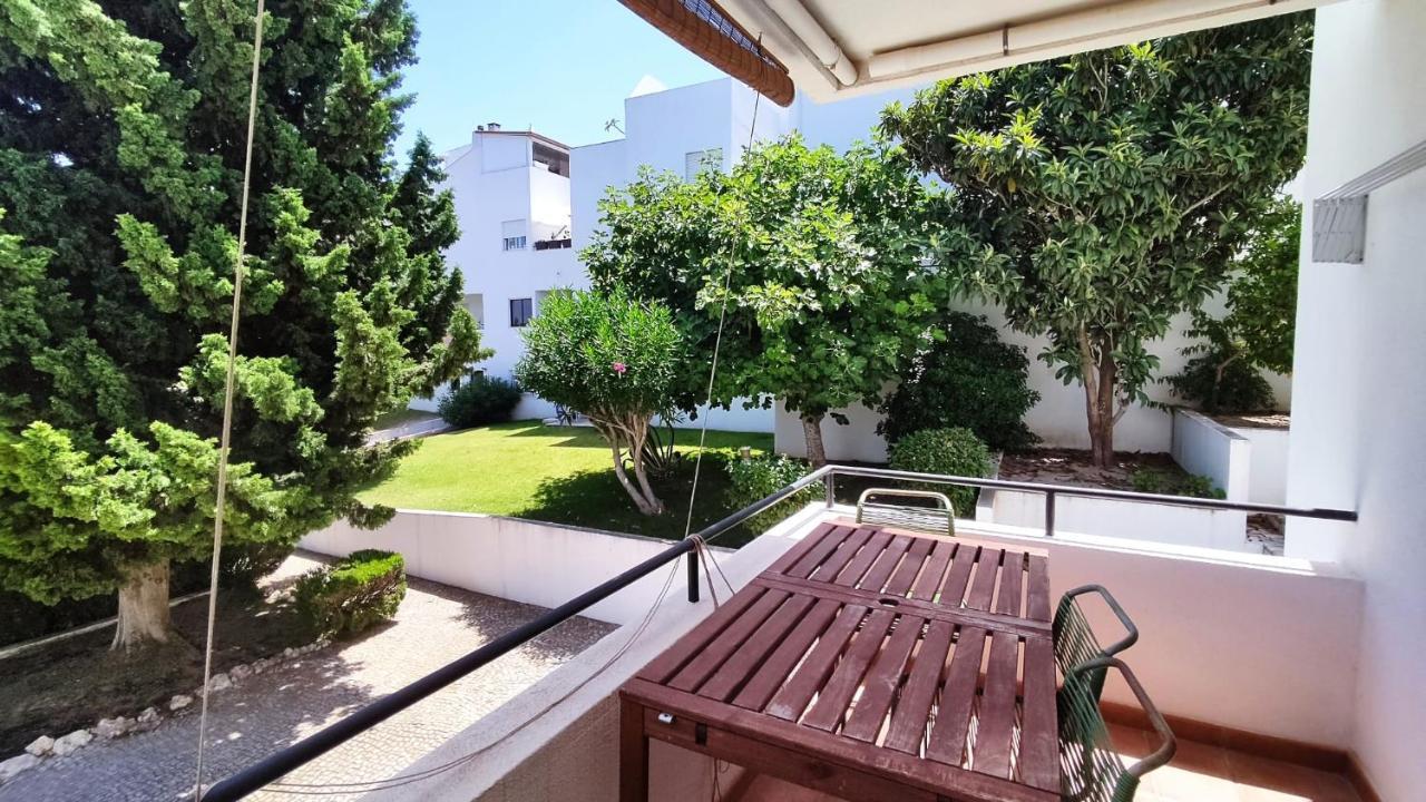 شقة 01 Sra Da Rocha Com Piscina E Ac - Casas & Papeis Armação de Pêra المظهر الخارجي الصورة